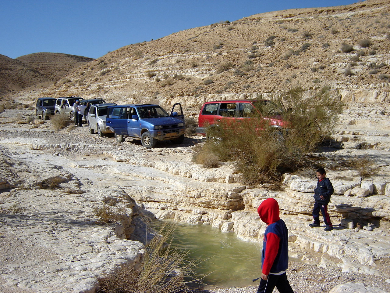  טיול ג'יפים מנחל לוץ למכתש רמון דרך נחל ערוד. E. Nahal Lotz to Ramon via Nahal 