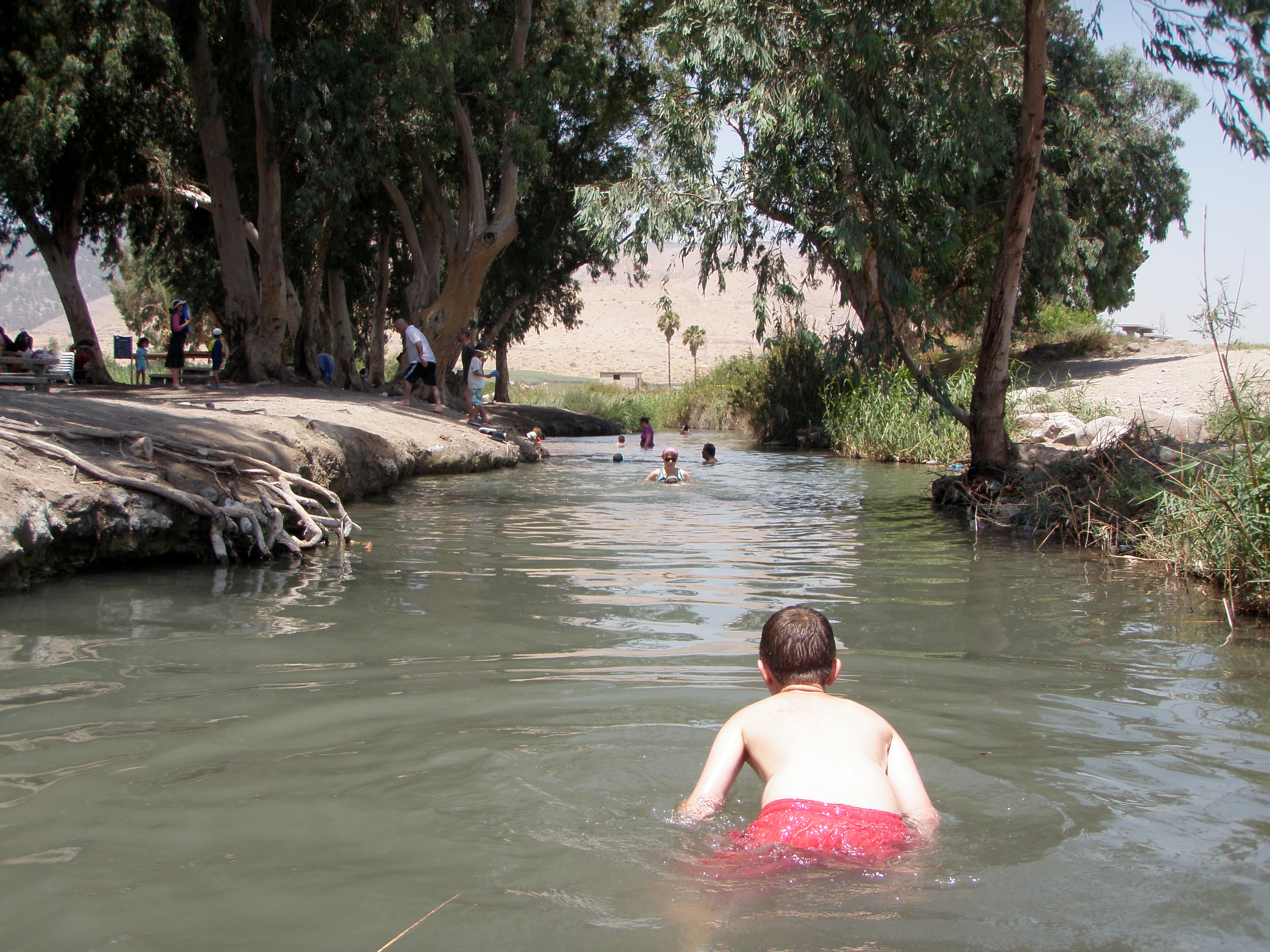 Galilee, Harod and Bet-Shean valley springs to the Jordan river Adventure 4x4 je