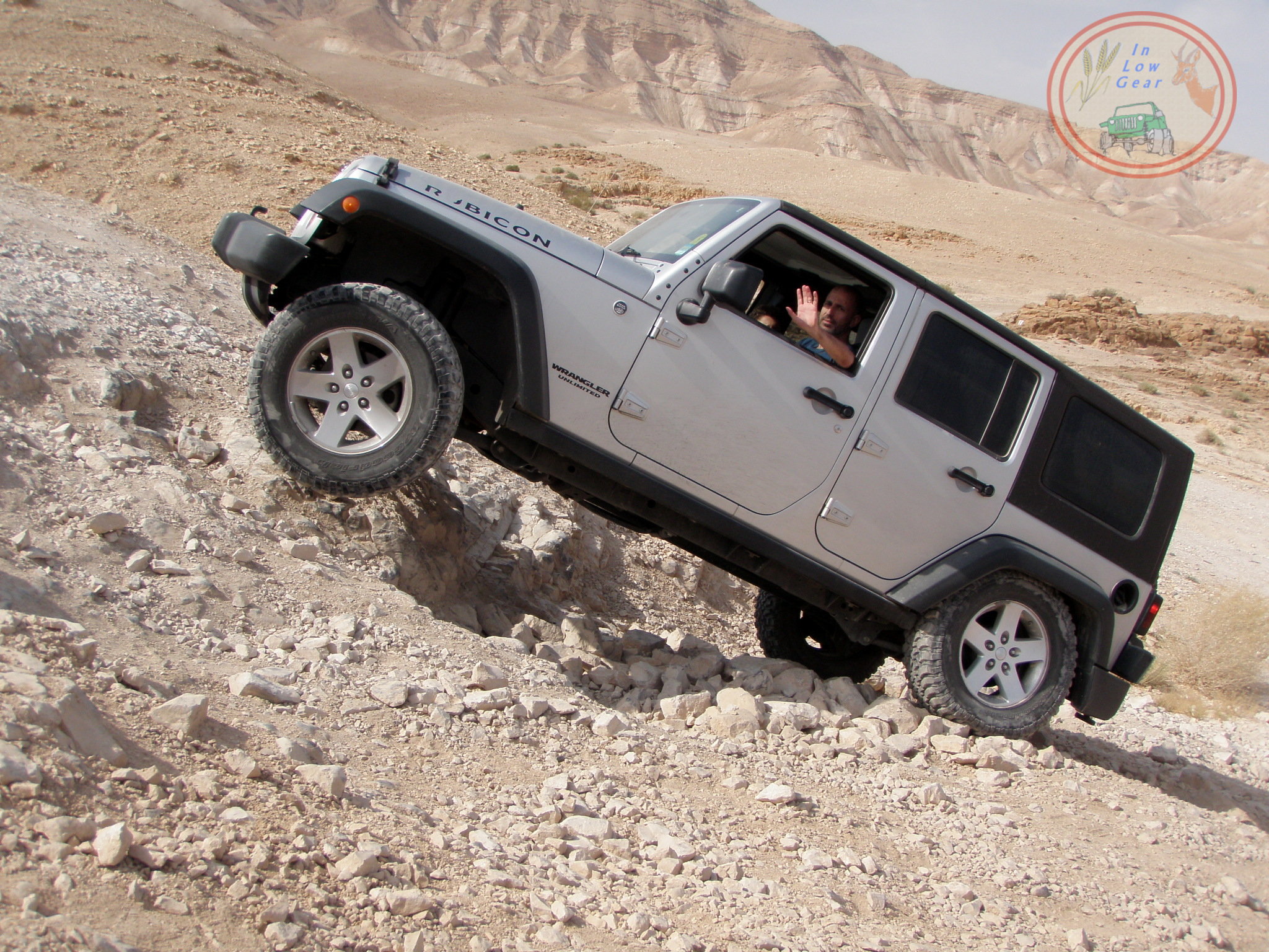 Judea desert Matsok He'etekim 4x4 adventure jeep tour